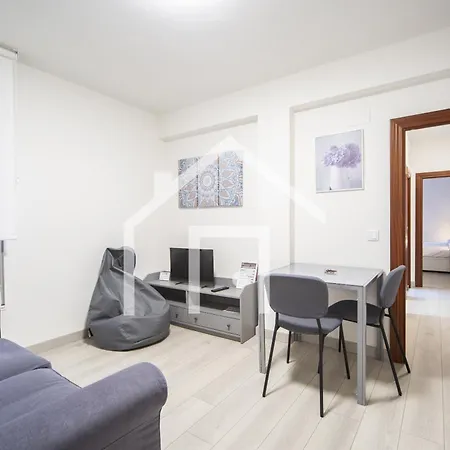 Atico Quintana Ii - Con Terraza, En El Centro Con Wifi Y Garaje *